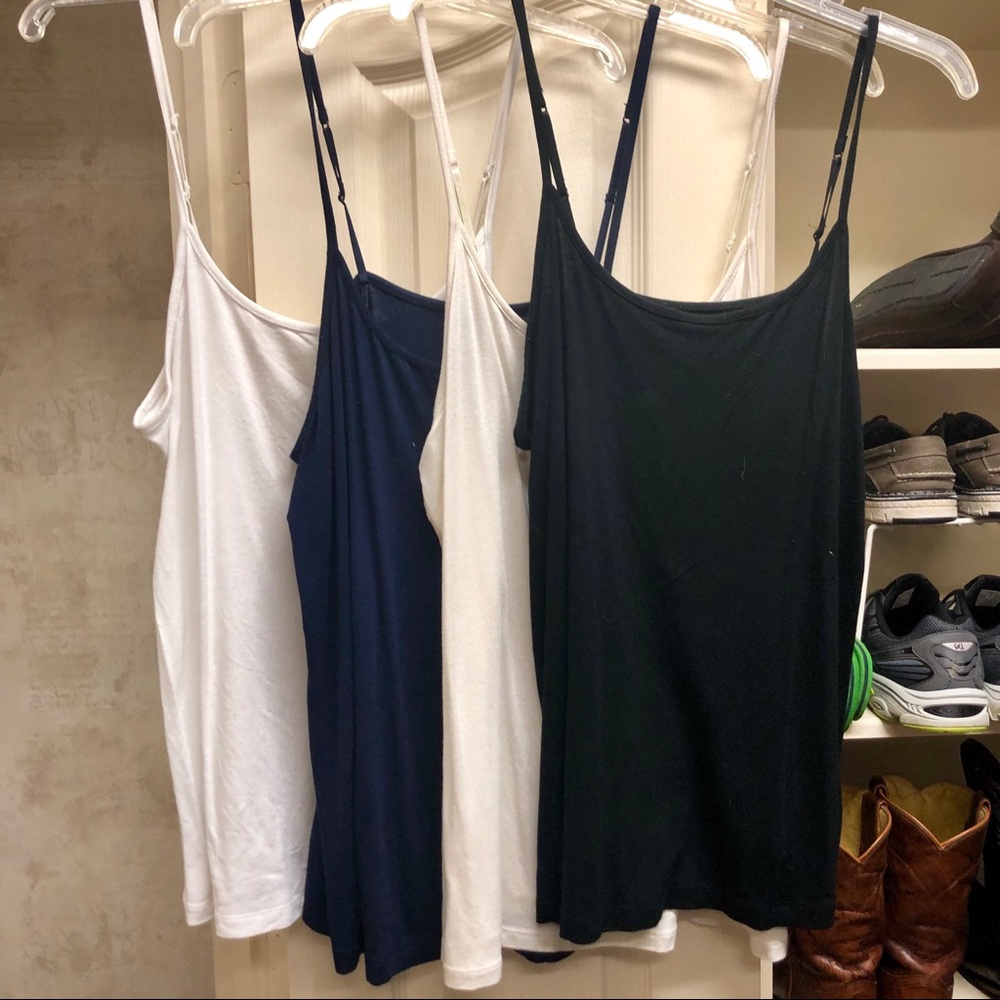 ⭐️⭐️⭐️B1G1 Merona Tank Top Lot